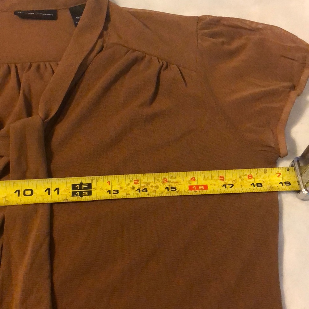New York & Company shortsleeved blouse size small - Picture 5 of 6
